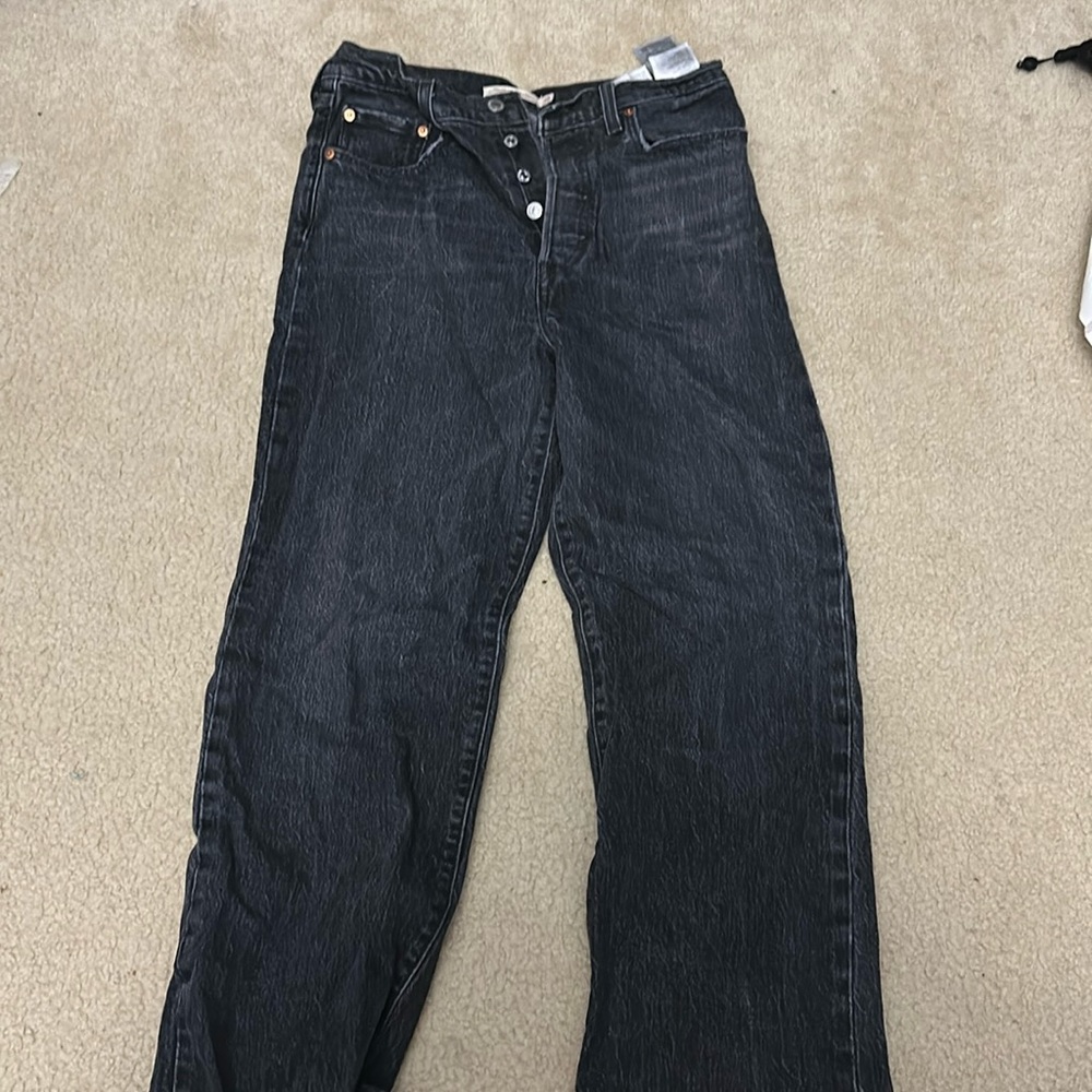 Levi’s ribcage straight ankle jeans